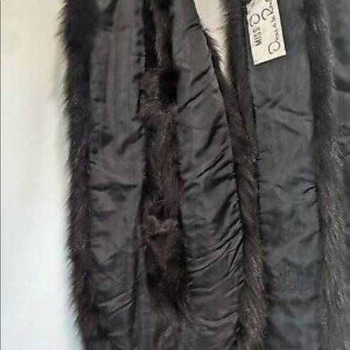 Oscar de la Renta RARE  Full Length Black Fur Runway Stole Wrap Scarf, Six Tails