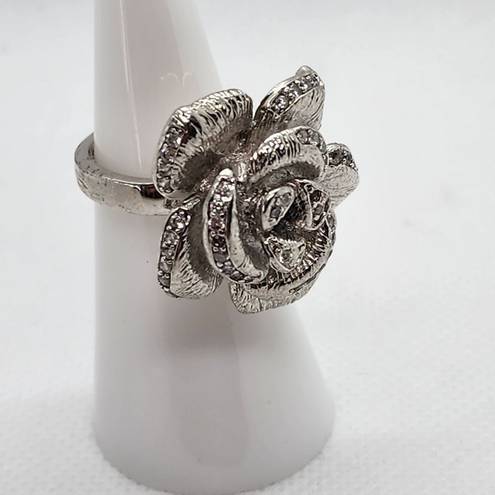 Krass&co Vera &  Brass Silver Tone & Clear Cubic Zirconia Flower Ring (5)