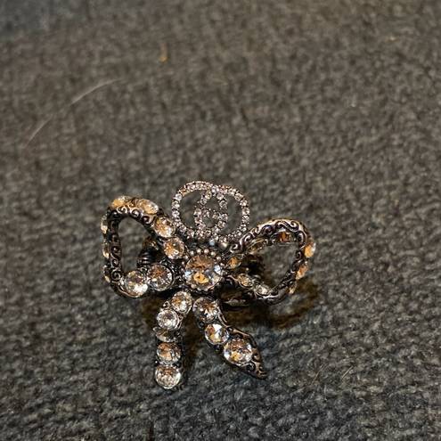 Gucci  crystal bow motif Ring size xs