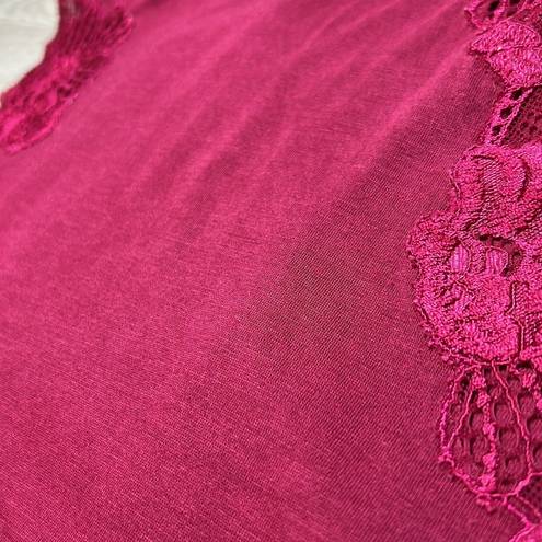 Natori | Pink Mauve Lace Trim V-neck Tee