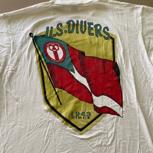 Fruit of the Loom Vintage U.S Divers Graphic Tee