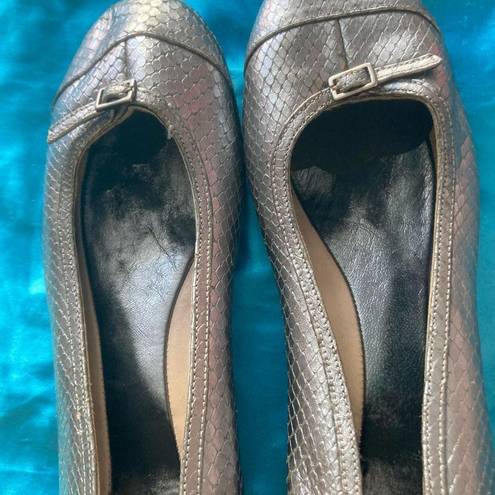 Kate Spade  metallic silver ballet slippers w/heel