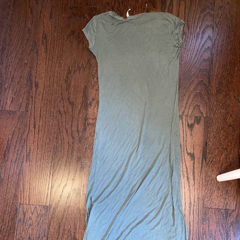 Acting Pro Women's Sage Green T-Shirt Maxi Dress Size M