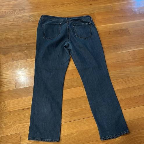 The Loft  women’s curvy straight jeans 32/14.