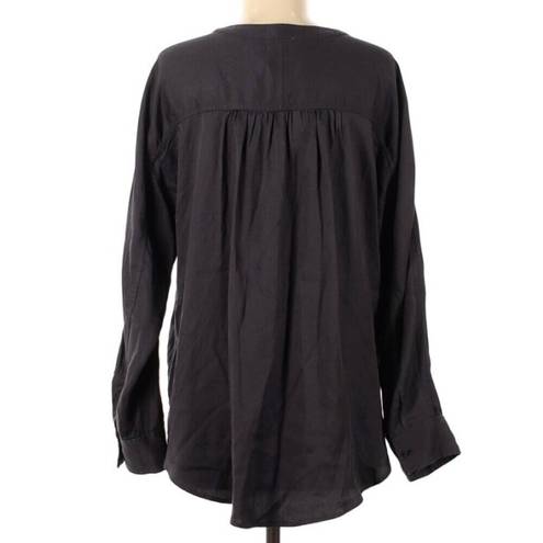 Lou & grey  Long Sleeve Button-Down Shirt Dark Gray Long Sleeve Full Button Front