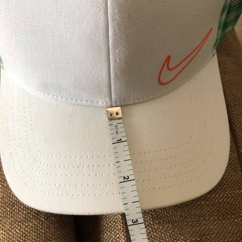 Nike  hat