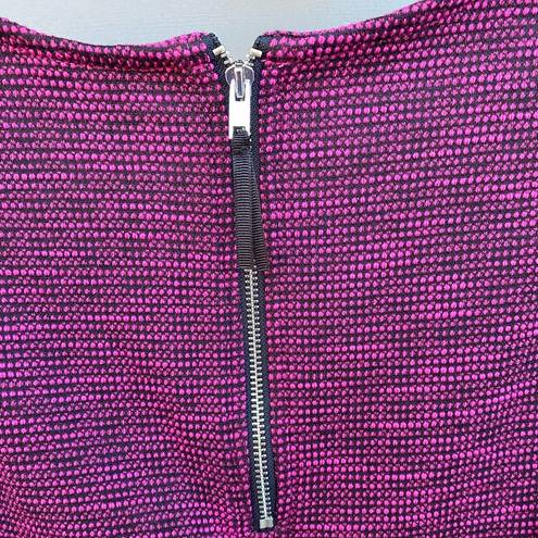 Elle size M Tweed Peplum Textured Fuchsia Sleeveless Top