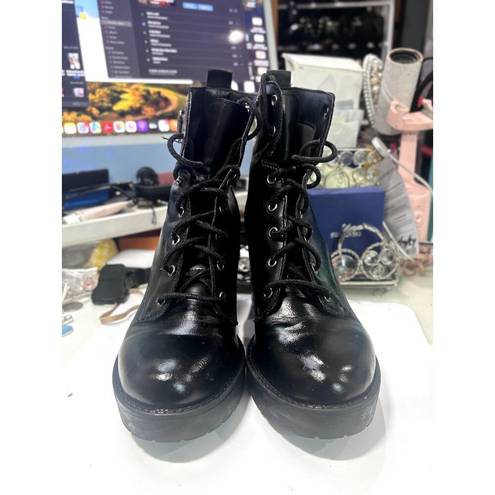 Madden Girl  Women's Black Jitter Heeled Lace-up Combat Boots Sz 7.5