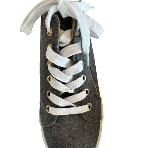 Twisted  Kix Sneakers Women 10 Gray Side Zippered Lace Up Canvas Sneakers NWOT