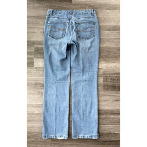 Relativity  Straight Jeans Size 6 Short Medium Wash Soft A7