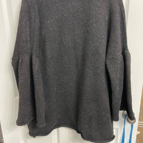 Stitch Fix Laju Los Angeles  Bell Sleeve Cardigan Women’s Medium Charcoal Grey