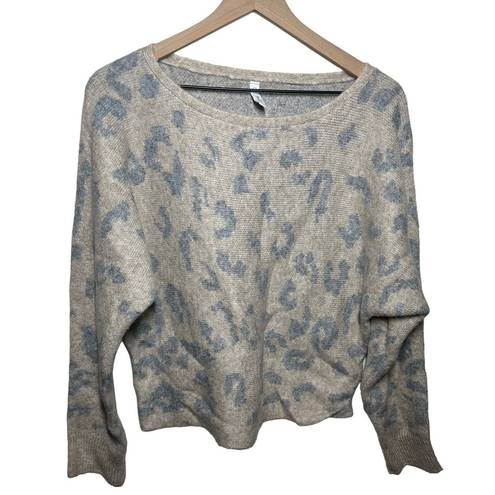 Wishlist  Womens Tan Gray Leopard Print Sweater Size S/M