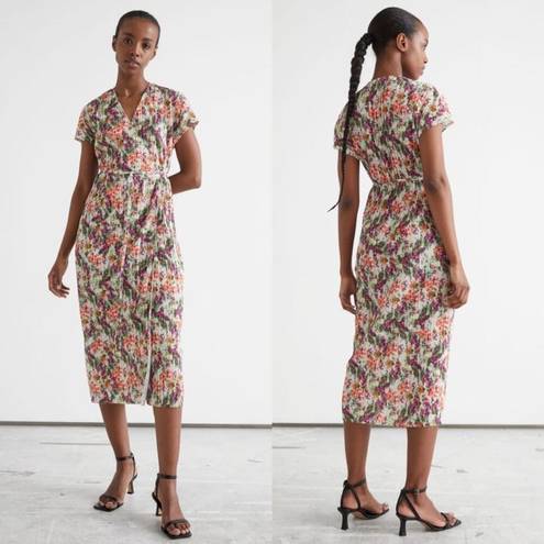 & Other Stories 3/$35 ✨ & Other Stories Plissé Floral Pleated Sleeveless Midi Wrap Dress