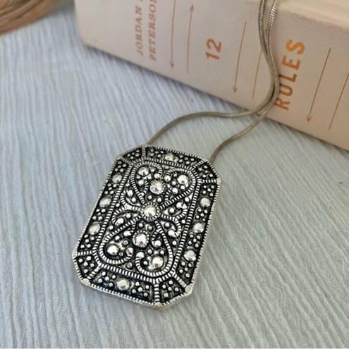 American Vintage Vintage “Jayne” Silver Tone Charm Pendant Necklace Rectangle Scroll Work Metallic Pin