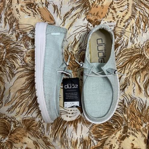 Hey Dude NWT  Wendy Loafers Slip On Sparkling Mint size 6 NEW