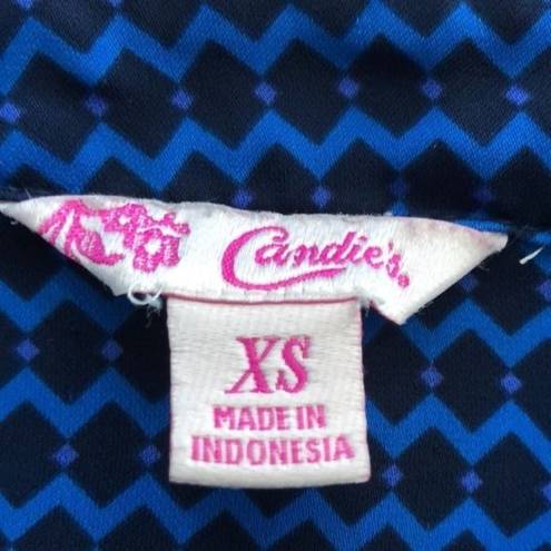 Candie's *  Hexagon Blue and Black top Size XS