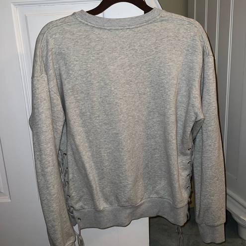 Honey Punch  gray crew neck