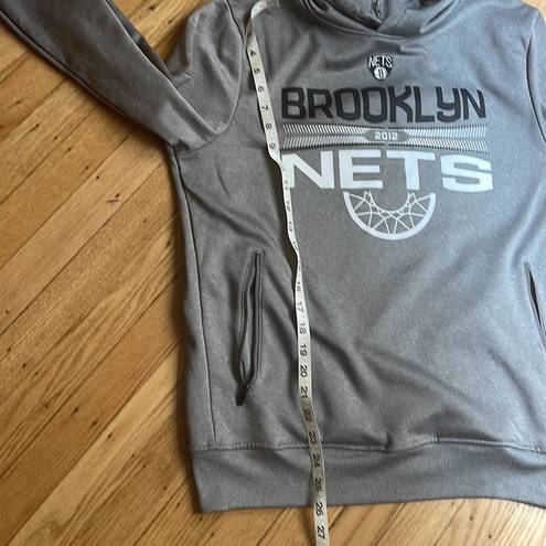 Nba  BROOKLYN NETS gray hooded sweatshirt size medium