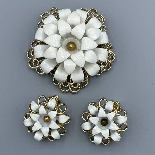 Petal Vtg Sarah Coventry Snow Flower Pin Brooch Clip Earring Set Open Weave 