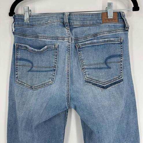 American Eagle  XTall Long Distressed Jegging Jeans Blue Denim Size 8 Light wash