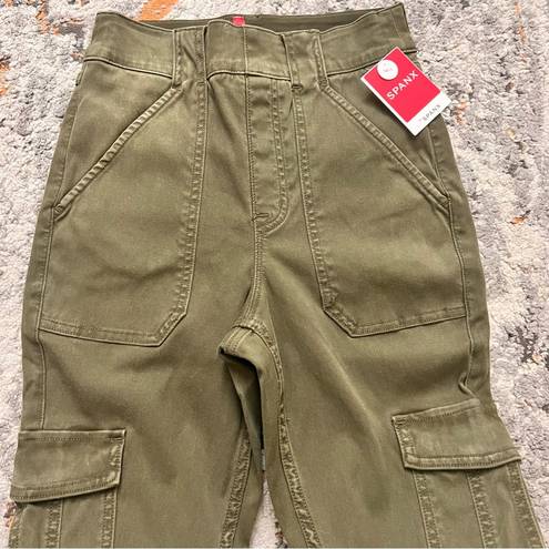 Spanx Stretch Twill Ankle Cargo Pant‎ Darken Olive Size Small Tall NWT