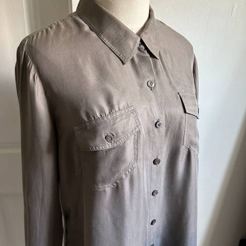 Krass&co ISDA &  Size S 100% Silk Gray & Blue Ombre Roll Tab Sleeve Button Up Blouse