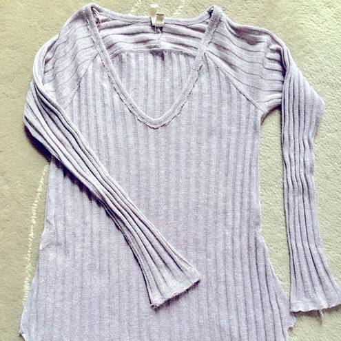 We The Free  Distressed Hem Sweater, Lilac Purple, Size XS