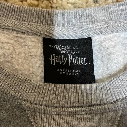 Harry Potter Universal Studios The Wizarding World of  Gryffindor Sweatshirt M