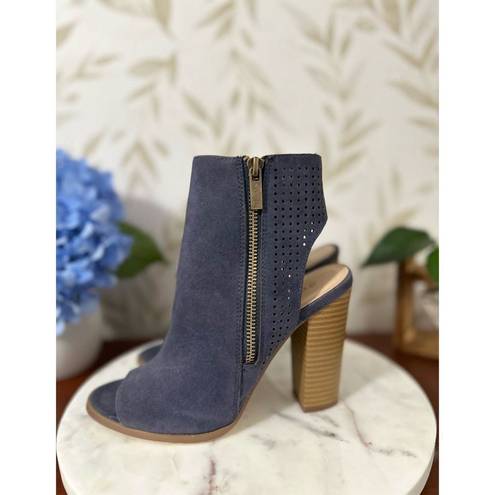 Shoedazzle  booties NWT