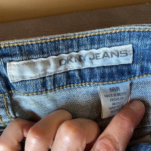 DKNY  Skinny Jeans Size 6R