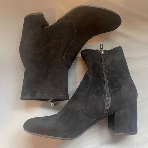 Unisa  Faux Suede Black Block Heeled Booties Size 9