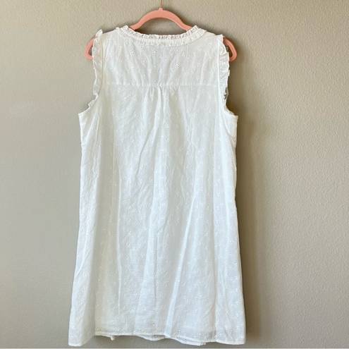 Harper  241 White Eyelet Cotton Sleeveless Shift Mini Dress Size 6