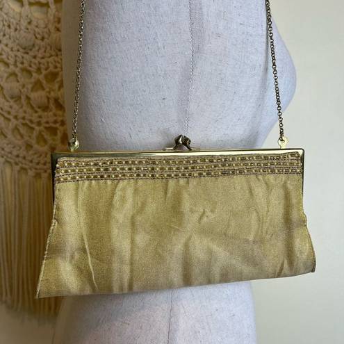 Vintage 90s Framed Gold Clutch Bag Kiss Clasp Closure Chain Shoulder Strap Beade