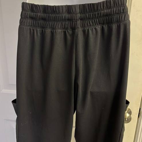 Cuddl Duds  Black Joggers with Pockets- Small