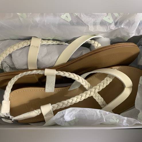 MIA NEW  VAEDA STRAPPY SANDAL IN BONE PONROS