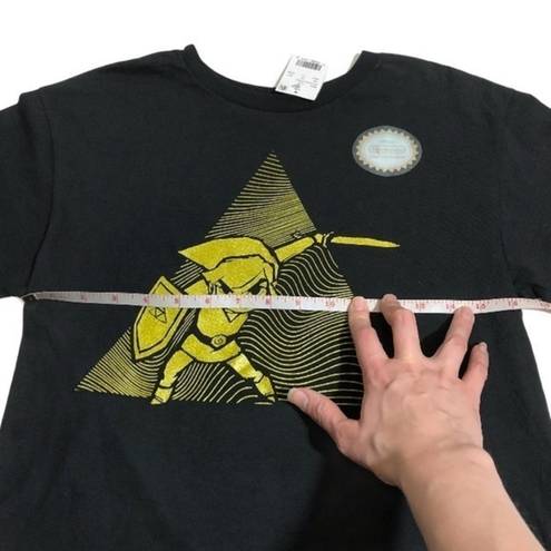 Nintendo NWT Legend of Zelda Black Gold Tee T-Shirt Top New