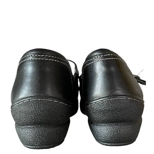 L.L.Bean  Womens Mary Jane Comfort Shoes 6W Black Leather Classic Buckle Strap