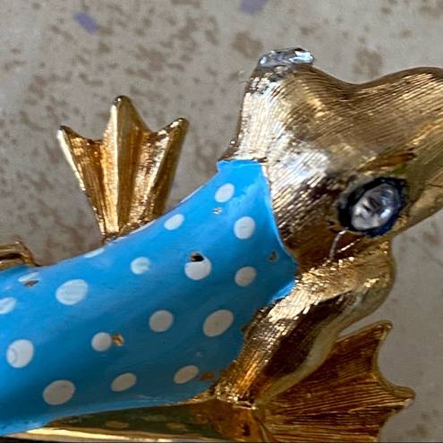 Oleg Cassini Vintage  Small Enamel Frog Brooch