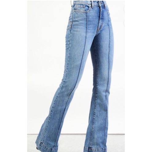 Revice Denim  Venus Flare jeans, Revice star jeans