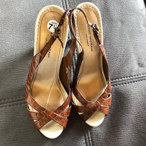 Isaac Mizrahi  Shiny Burnt Orange/Brown Heels