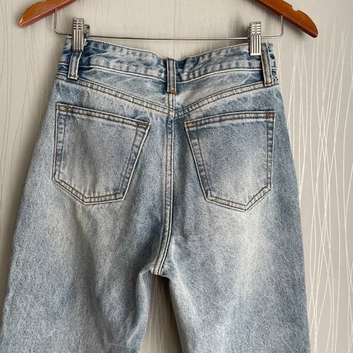 J. Galt  Brandy Melville Raw Hem Straight Jeans in Light Wash