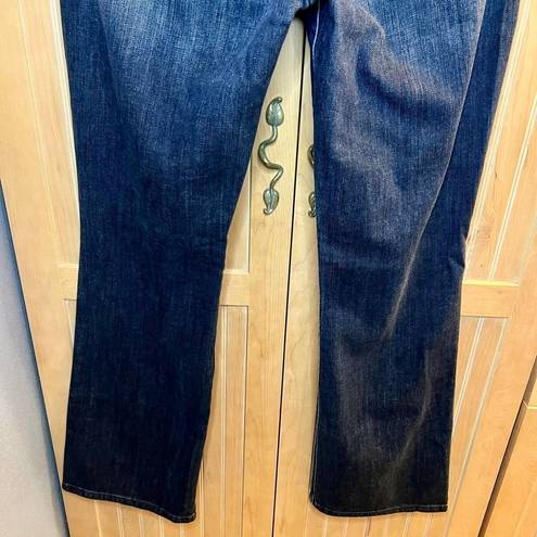 Levi Strauss & CO. Levi 515 Bootcut Size 12 Inseam 32 Inseam Red Tab Stretchy Jeans