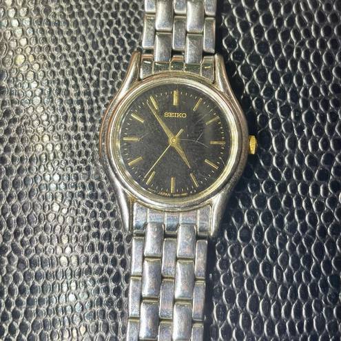 Seiko  2 Tone Watch Stainless Steel Silver Gold Vintage Analog