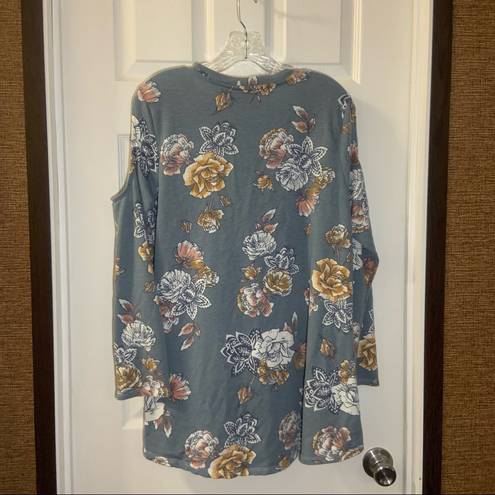 Bobeau  Blue Floral Print Knit Cold Shoulder 3/4 Sleeve Top 1X