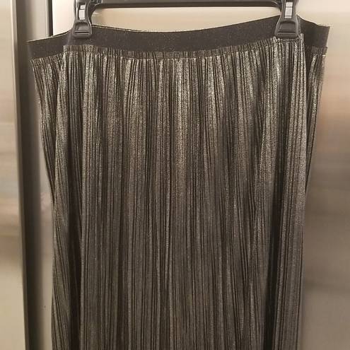 St. John 💕💕 Pleated Foil Skirt Elasticized Waist ~ Black & Gold XL NWOT