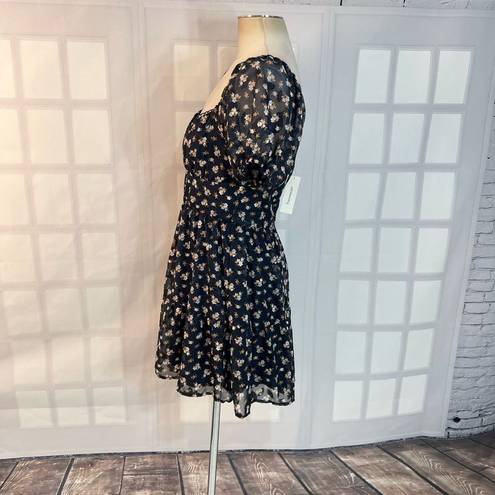 Trixxi  Francesca's Willa Floral Puff Sleeve Mini Dress Navy Blue Large NWT