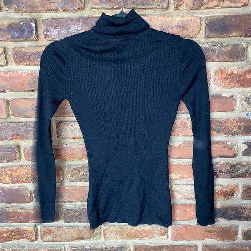 Uniqlo  Black Ribbed Knit Wool Turtleneck Lightweight Sweater Women's Size Small