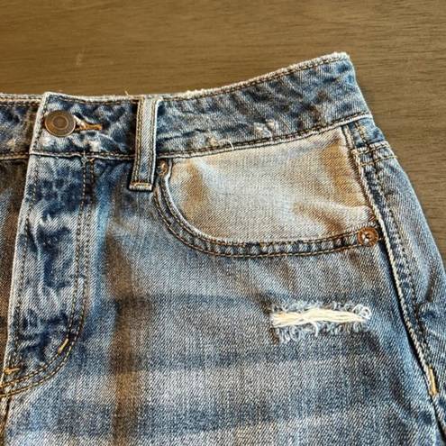 American Eagle  Button‎ Distressed Jean Skirt Women's Size 4