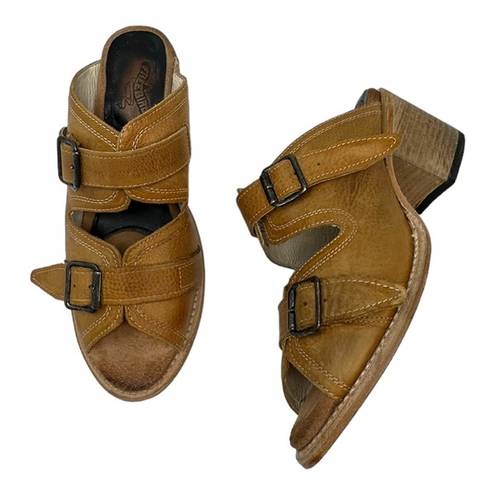 FREEBIRD by Steven Freebird Caprice Leather Buckle Sandals Tan Size 10