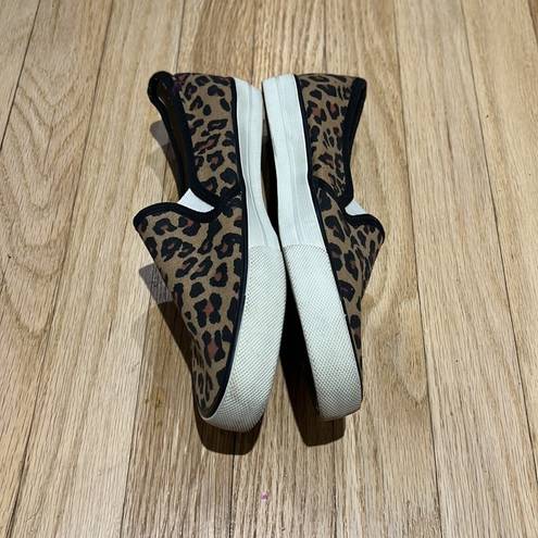 American Eagle  Leopard Slip On Shoes Women’s Size 6